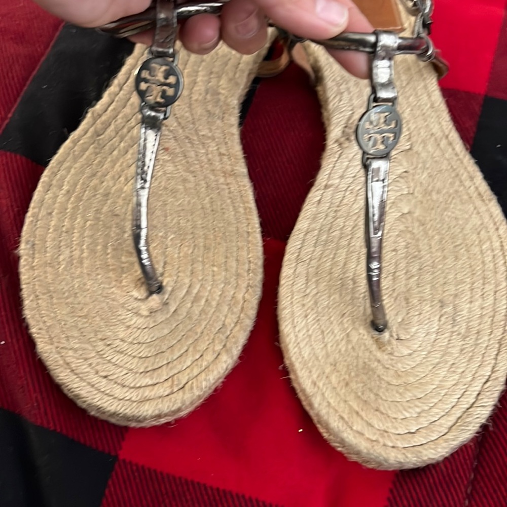Tory Burch Thong Sandals size 8